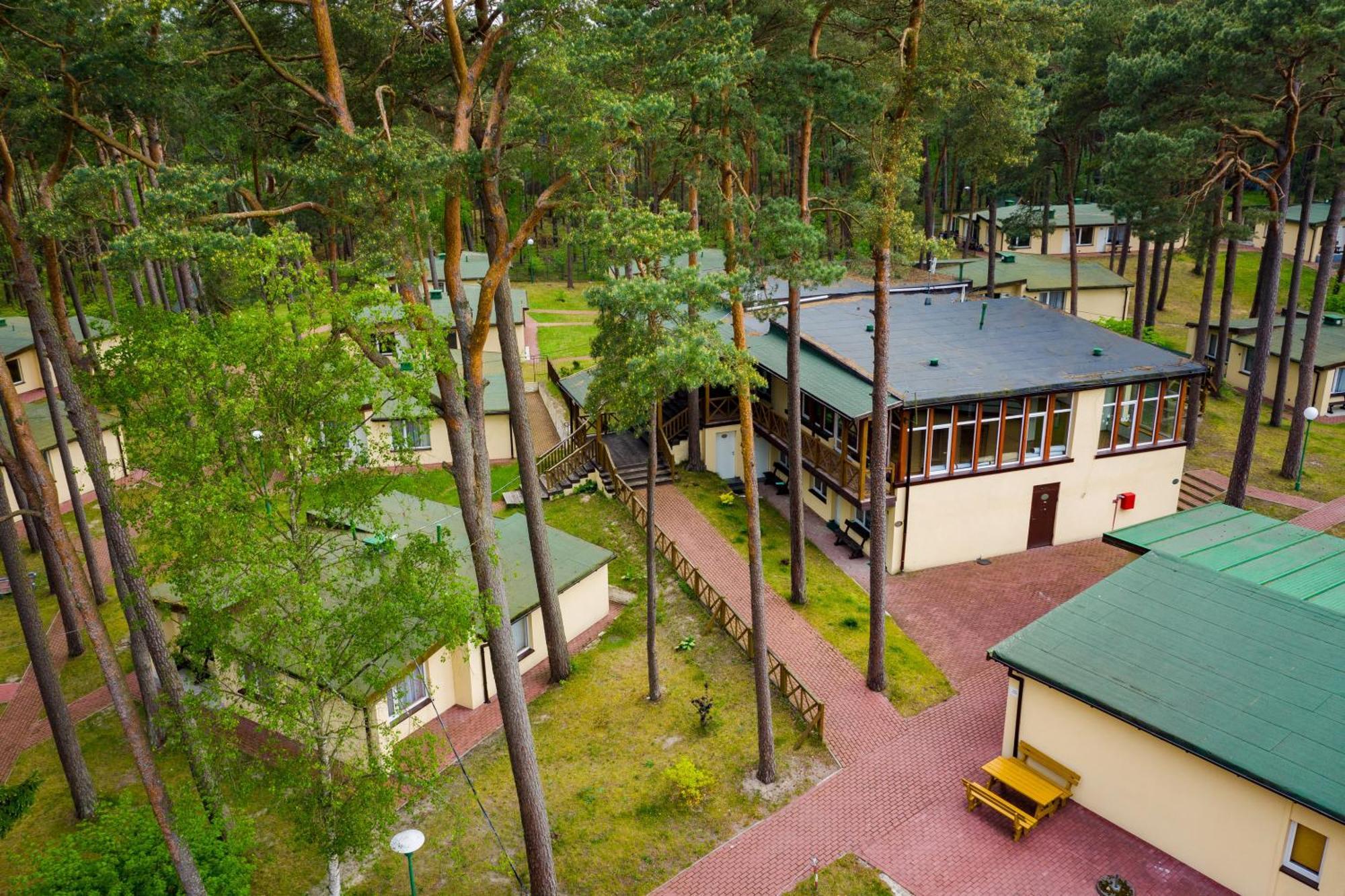Domki Lesne Uroczysko Ustka Exterior photo